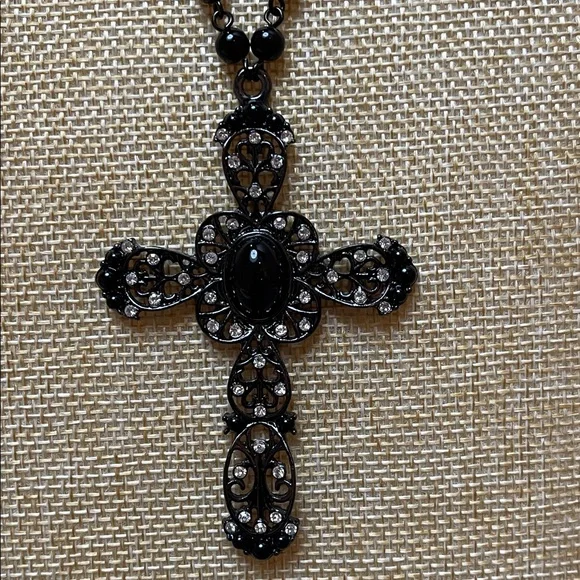 34” Glass Bead Necklace With 3” Black Metal Cross - Picture 2 of 5